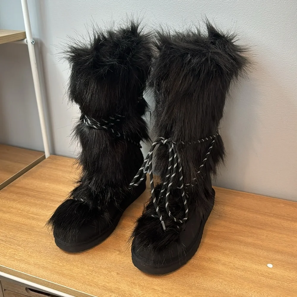 Faux Fur Winter Snow Boots - Black